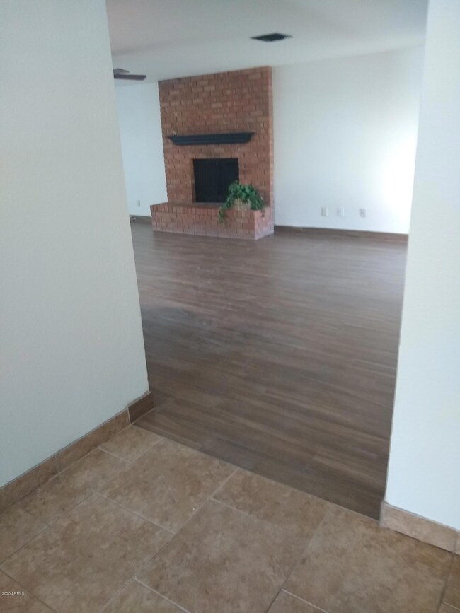 2203 N Cholla St unit 18, Chandler, AZ 85224 - photo 6