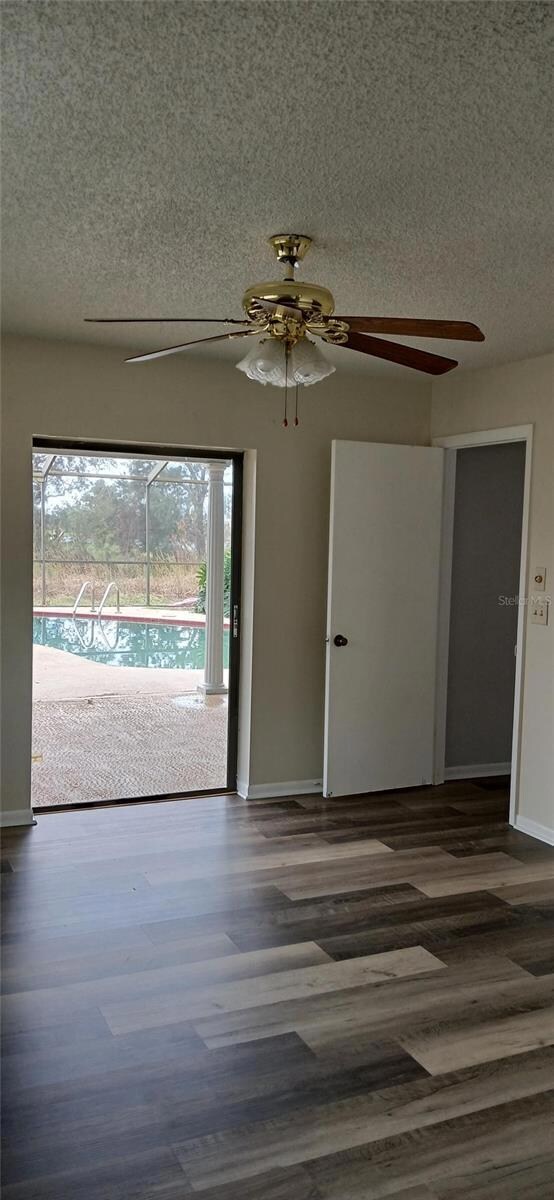 738 Flamingo Dr, Apollo Beach, FL 33572 - photo 7