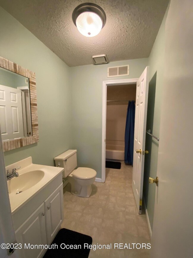 46 Frontier Way, Tinton Falls, NJ 07753 - photo 7