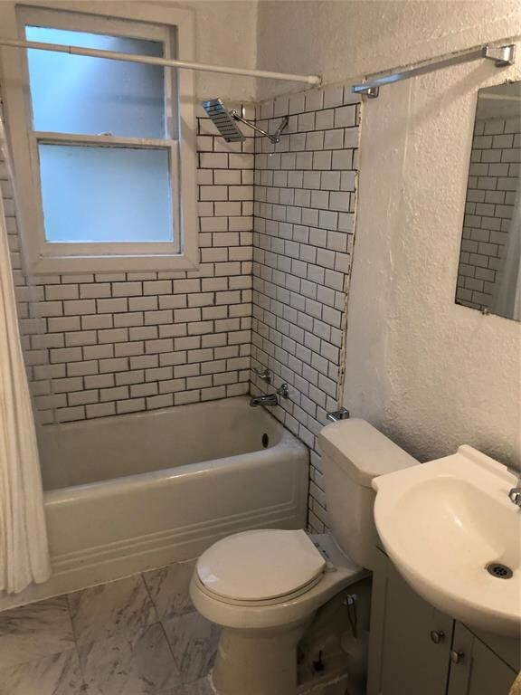 515 N Commerce St unit A, Gainesville, TX 76240 - photo 3