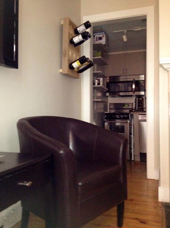 9 West 7
