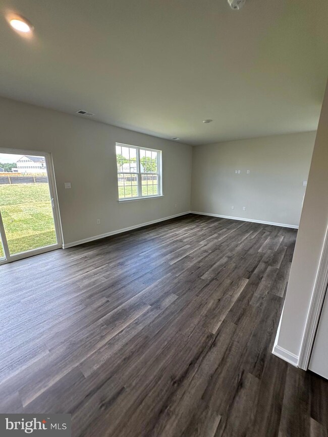 128 Lyon Ridge Rd, Shepherdstown, WV 25443 - photo 5