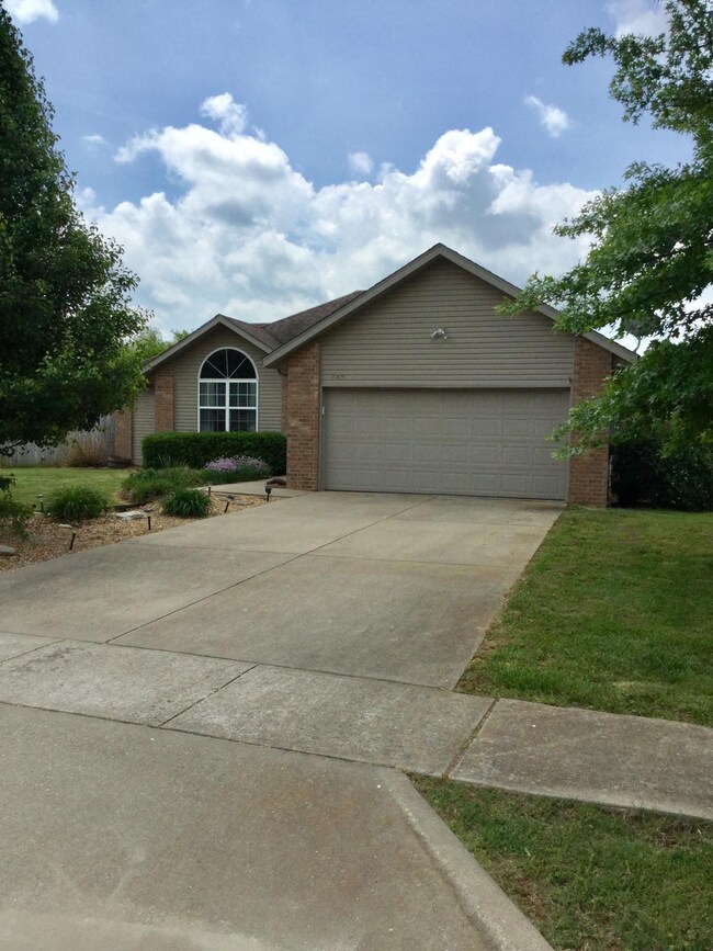 B0EFB7EF-652A-4B12-BDC6-B0D75ADD8613