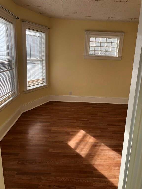 41 1/2 Oakland Ave unit 1., Methuen, MA 01844 - photo 3