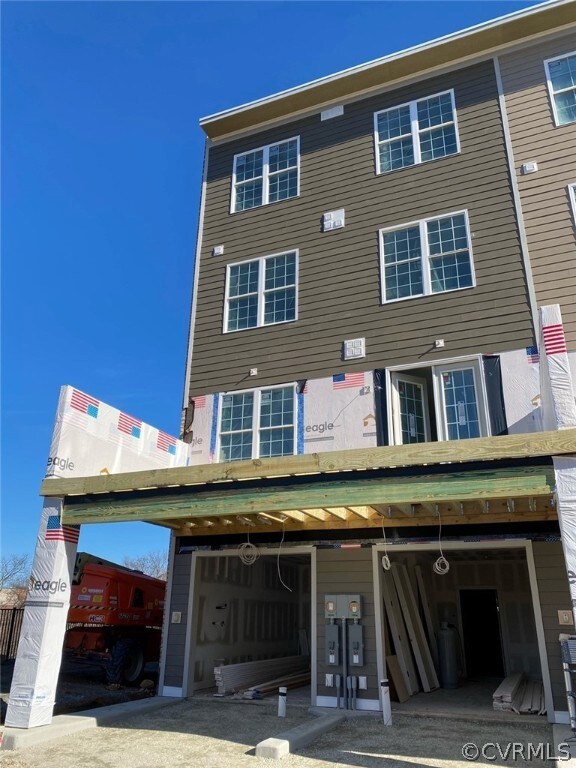McKinney under construction at 11B in Greengate.