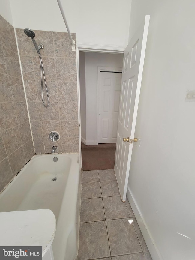 7208 Torresdale Ave unit 2, Philadelphia, PA 19135 - photo 2