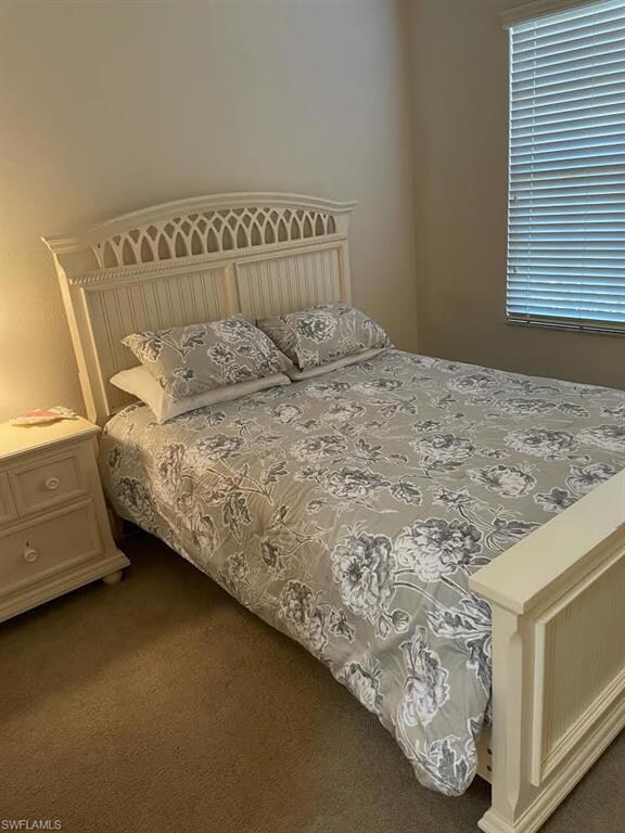 Guest Bedroom with 2 twin beds