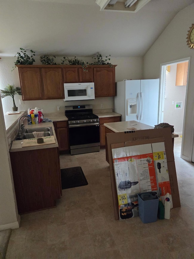 1156 Woodlands Dr, Kyle, TX 78640 - photo 7