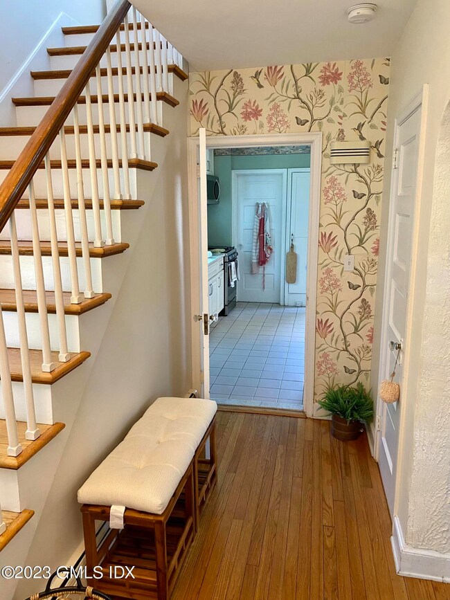 Front Door Foyer 1