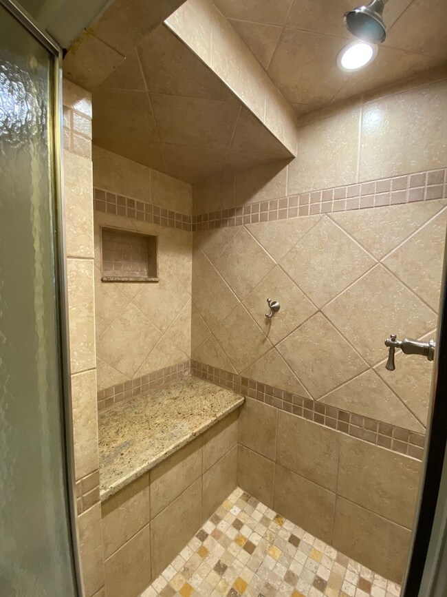 6101 S Narragansett Ave, Chicago, IL 60638 - photo 7