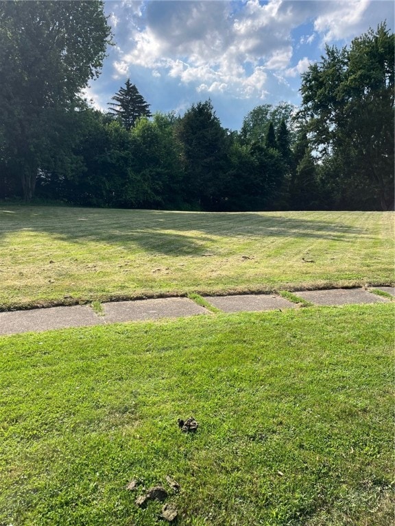 235 Country Shire Dr, Greece, NY 14626 - photo 3