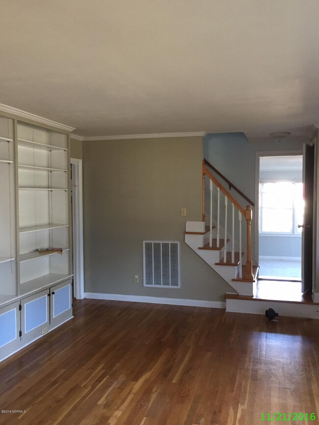 811 Edgewood Dr, Jacksonville, NC 28540 - photo 3