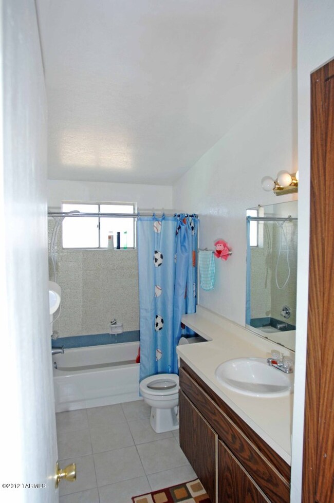 5780 N Mona Lisa Rd, Tucson, AZ 85741 - photo 7