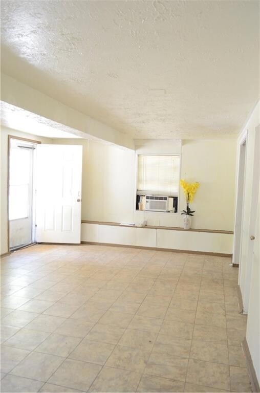 BOTTOM UNIT- LIVING ROOM
