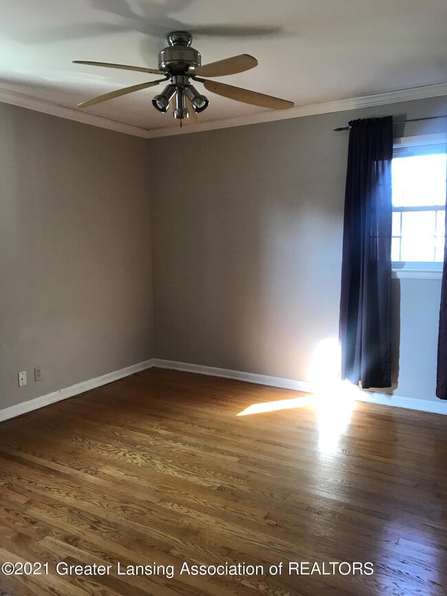 1117 Mitchell Ave, Lansing, MI 48917 - photo 7