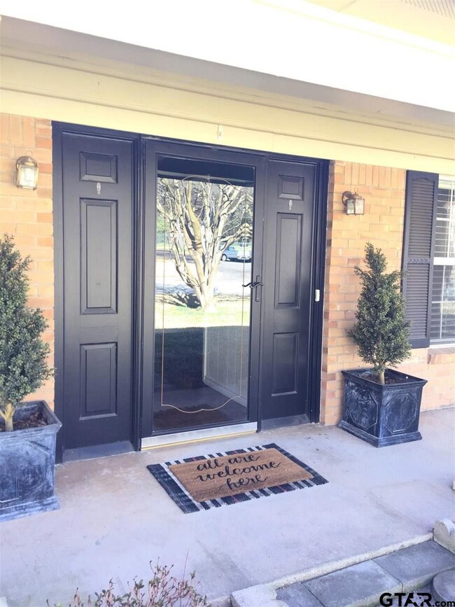 1222 1222 Woodland Hills, Tyler, TX 75701 - photo 2