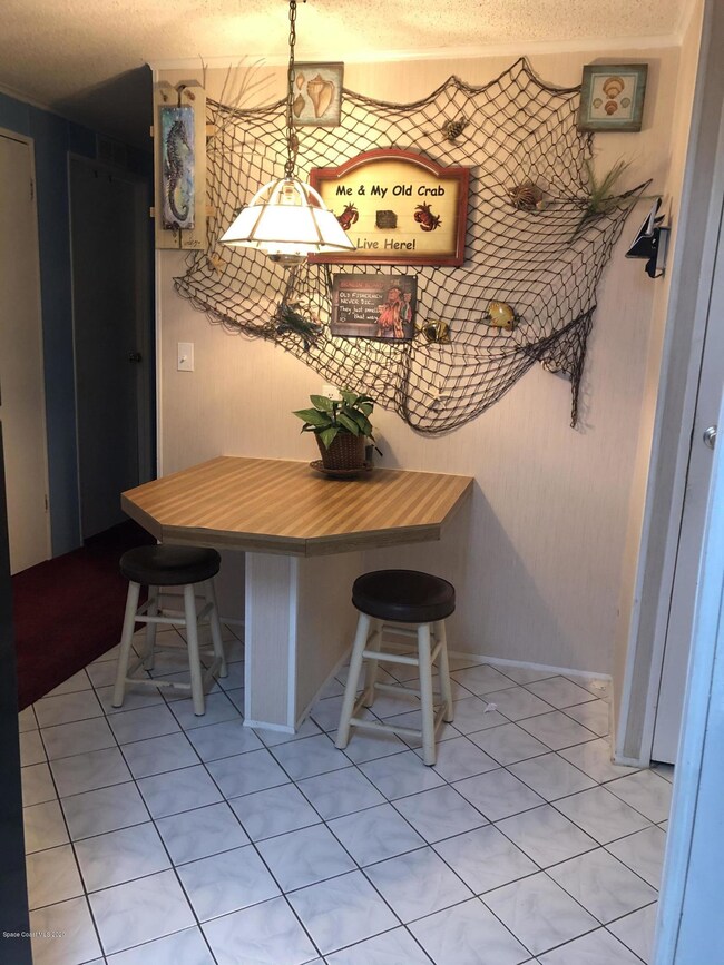 Breakfast nook