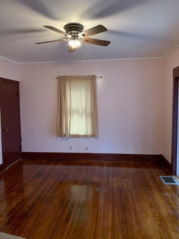 35 Lafayette St unit 1, Everett, MA 02149 - photo 2