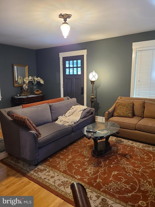 22 Evergreen Ln, Haddonfield, NJ 08033 - photo 2