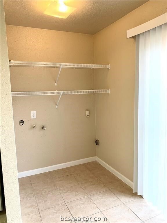 1619 Cloverdale Ct, College Station, TX 77840 - photo 5