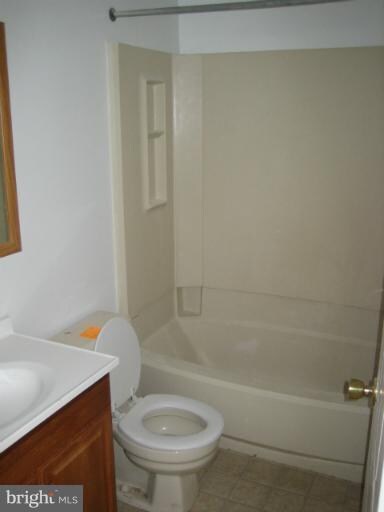 7912 Jody Knoll Rd, Windsor Mill, MD 21244 - photo 7