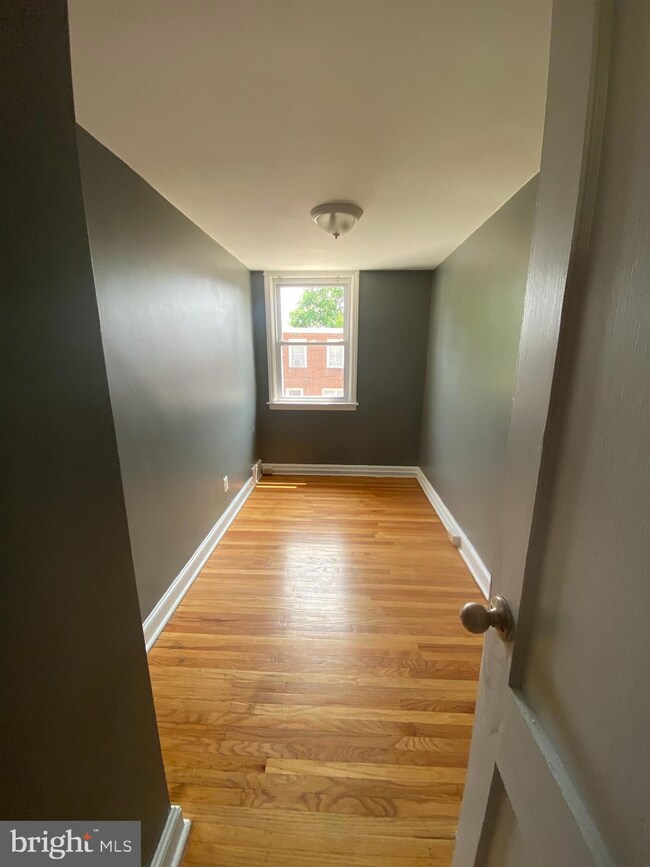 24 Ashbourne Rd unit 334, Darby, PA 19023 - photo 6