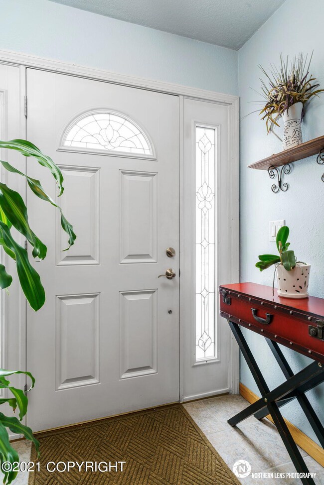 Entry_Stairway_1