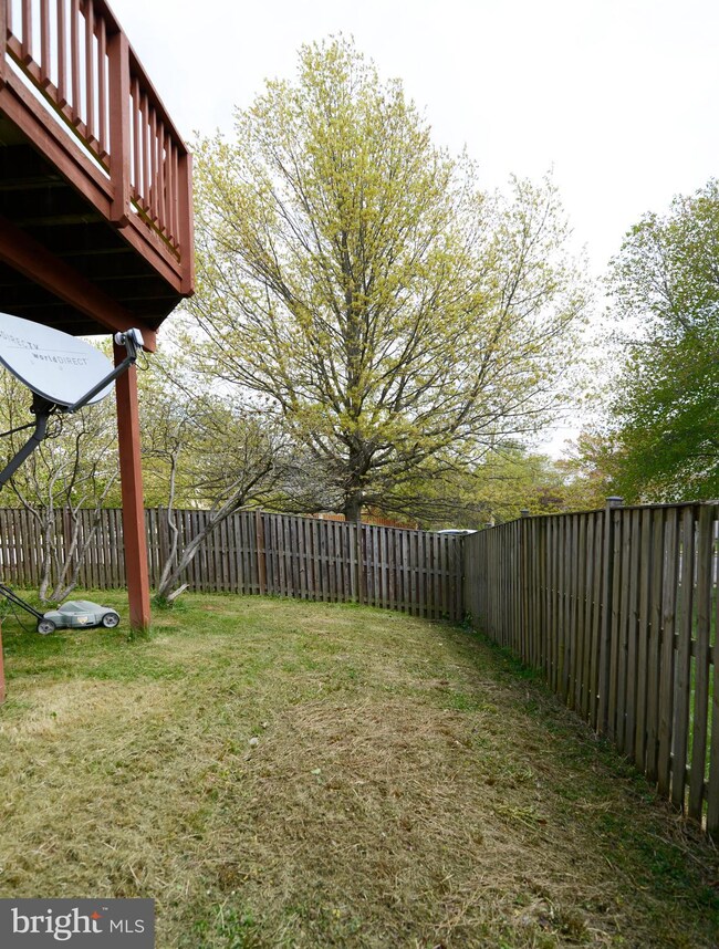 14001 Winding Ridge Ln, Centreville, VA 20121 - photo 4