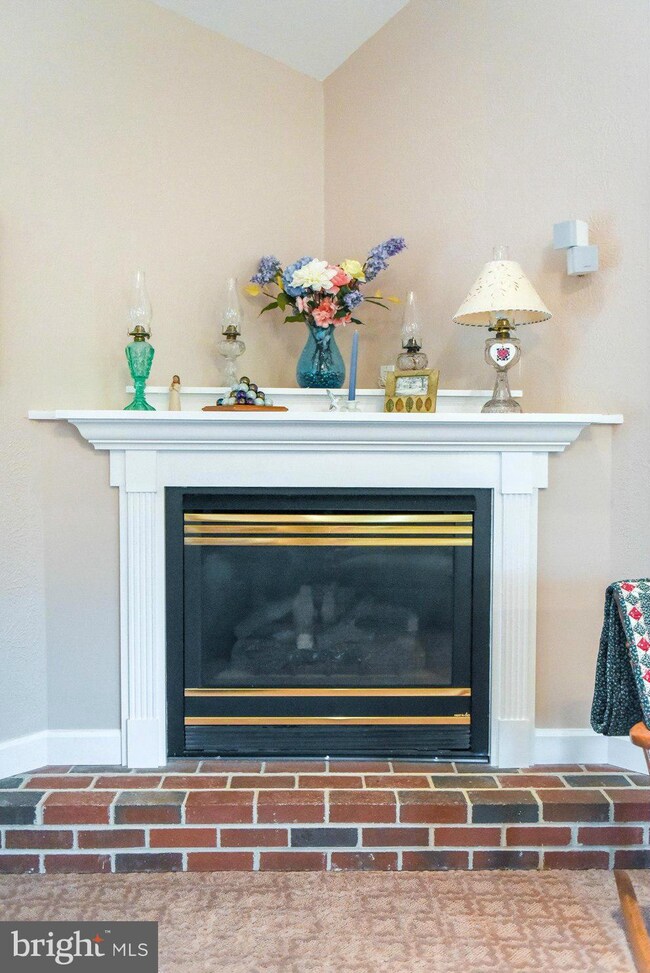 43408 Karen Ct, Hollywood, MD 20636 - photo 5