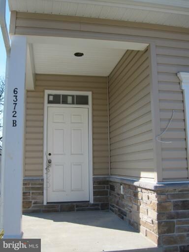 6372 Beechfield Ave unit B, Elkridge, MD 21075 - photo 2