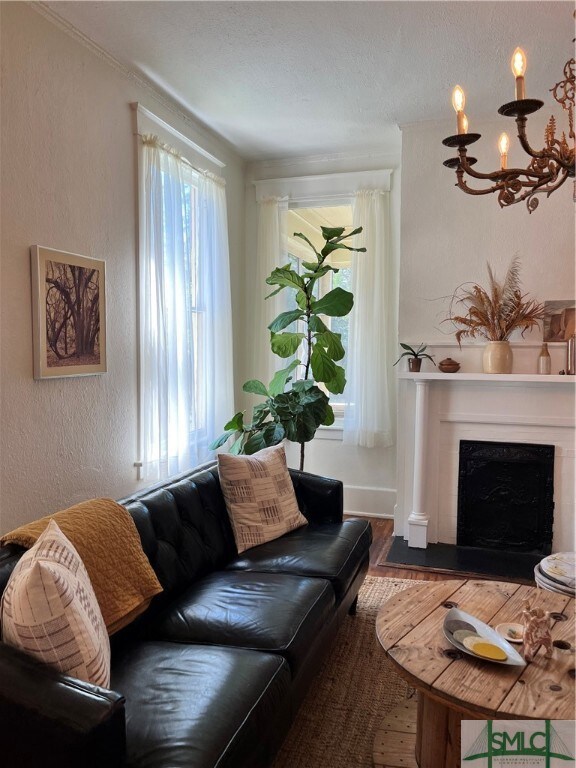 1117 E Duffy St, Savannah, GA 31404 - photo 4