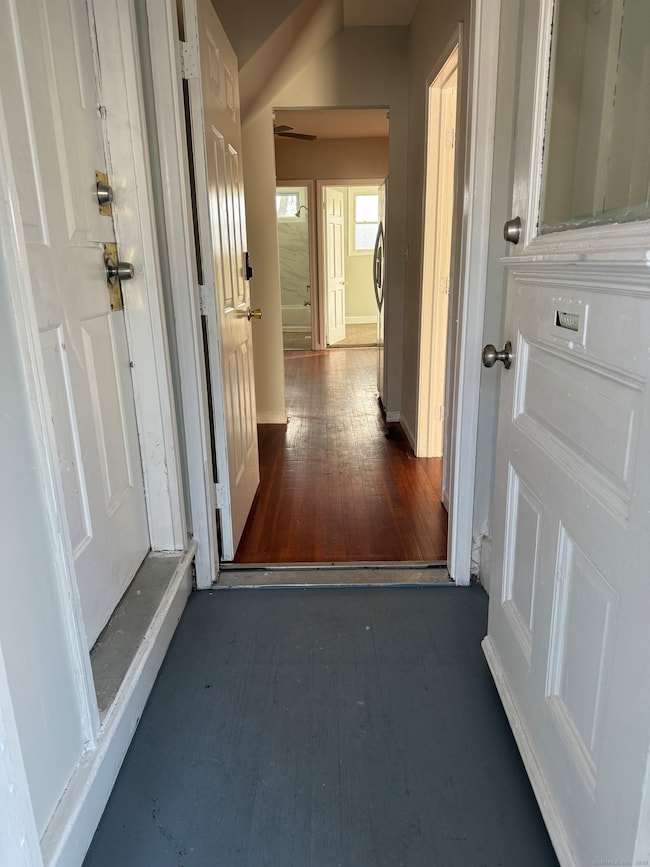 82 1st St, New Haven, CT 06519 - photo 6