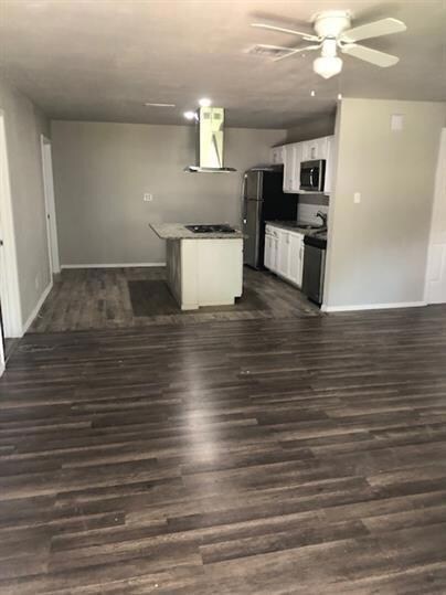 1043 W Star St, Denison, TX 75020 - photo 2