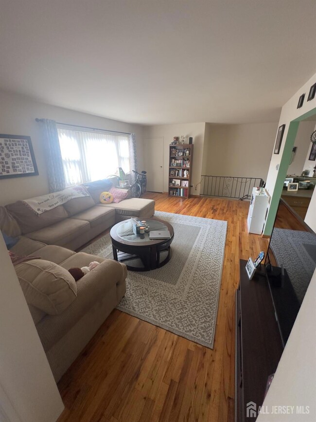 199 Evergreen Rd unit 13B, Edison, NJ 08837 - photo 3