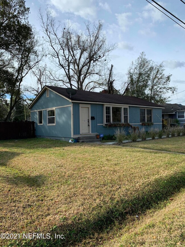 4842 Plymouth St, Jacksonville, FL 32205 - photo 3