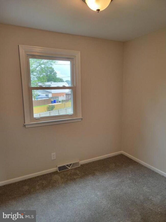 1115 Gray Ct, New Castle, DE 19720 - photo 3