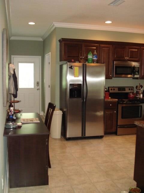 422 S Norton St, Boston, GA 31626 - photo 5