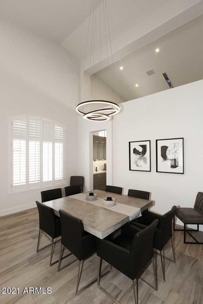 Dining Room2