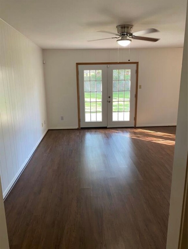 1116 Frances Dr, Rosenberg, TX 77471 - photo 4