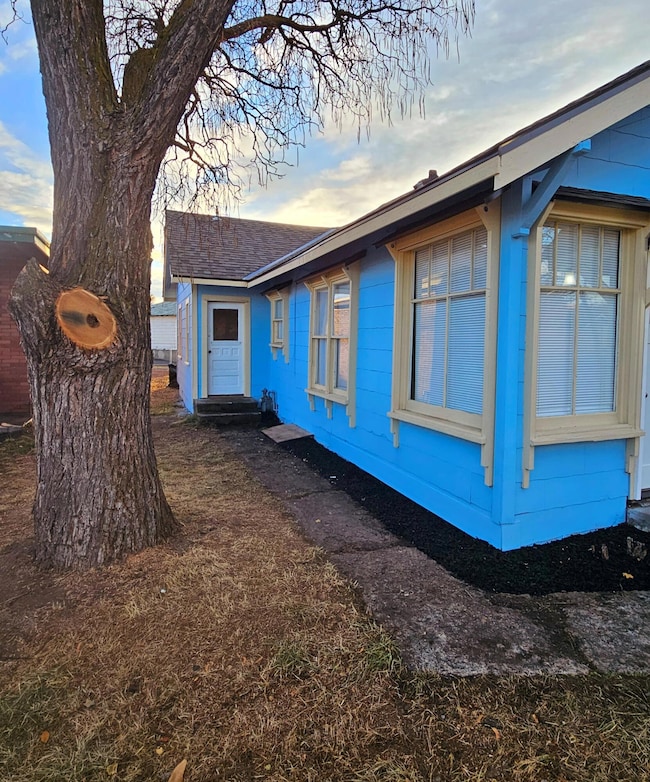 316 E Main St, Klamath Falls, OR 97601 - photo 6