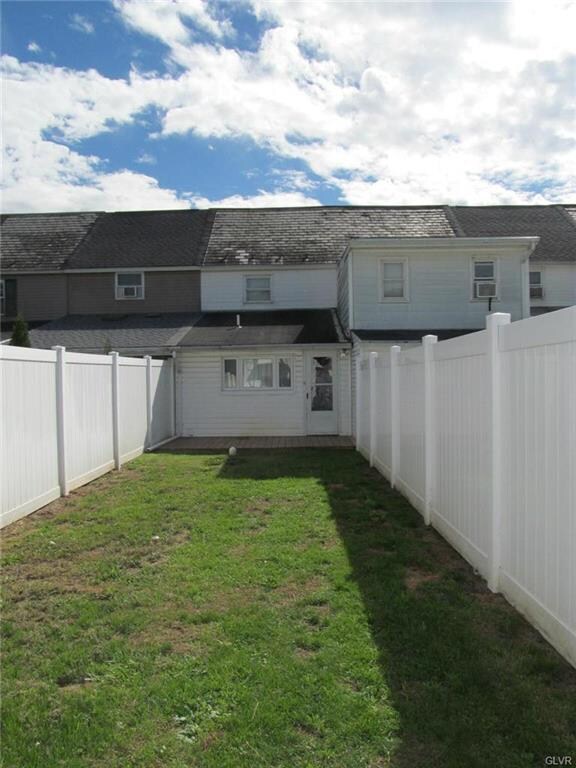 2509 Levans Rd, Coplay, PA 18037 - photo 2