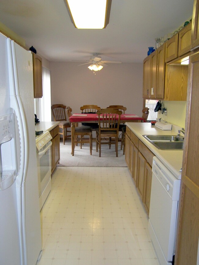 Kitchen 2 320 3rd St Circle.JPG