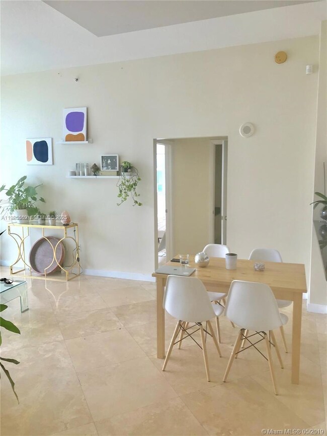 Brickell On The River unit 4218, Miami, FL 33131 - photo 3