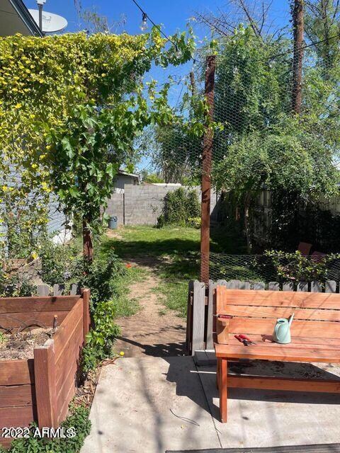 319 S Pioneer, Mesa, AZ 85204 - photo 7