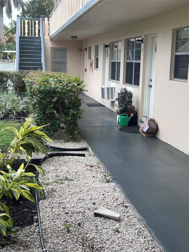 801 S Federal Hwy unit 103, Lake Worth, FL 33460 - photo 3