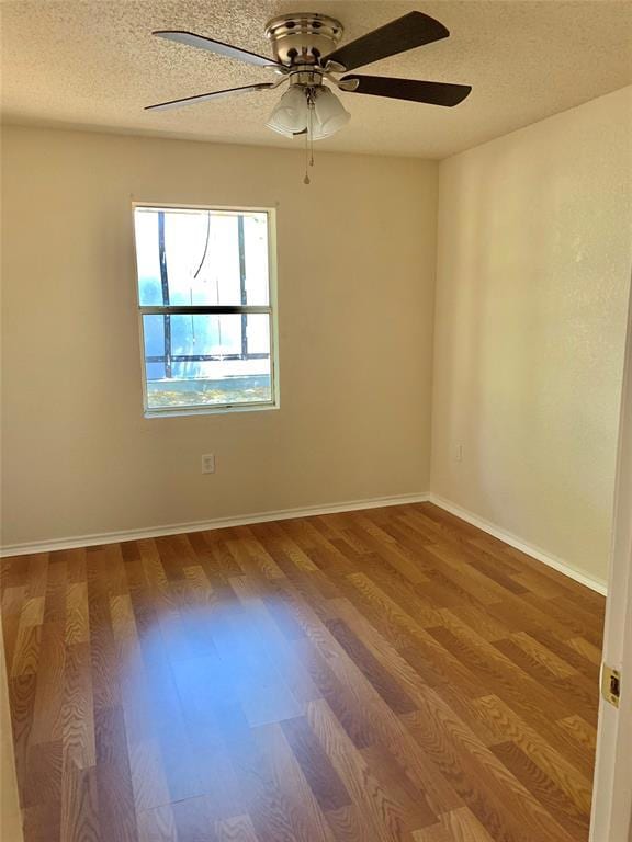 819 N Wilhite St, Cleburne, TX 76031 - photo 4