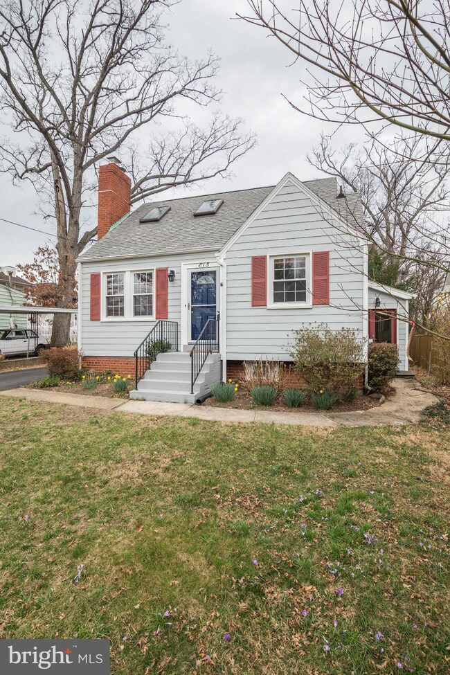815 S Quincy St, Arlington, VA 22204 - photo 2