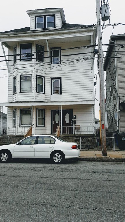 991 Locust St, Fall River, MA 02720 - photo 3