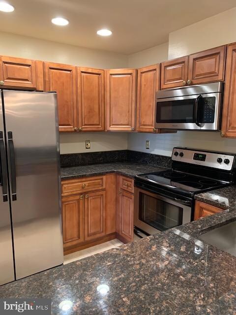 7701 Lexton Place unit D, Springfield, VA 22152 - photo 7