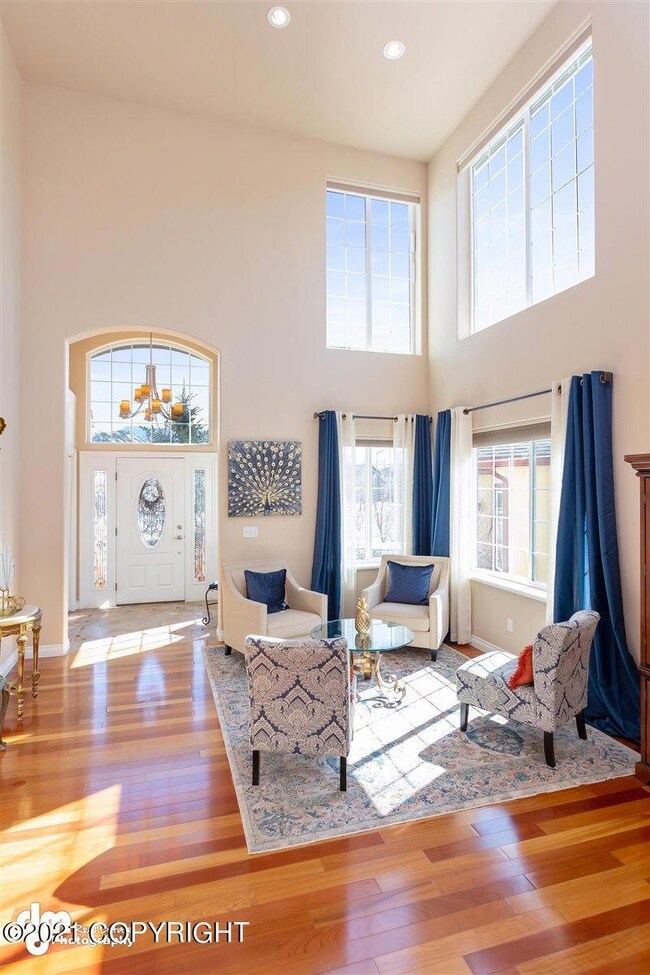 07-Living Room MS_4975